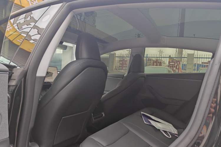 Used Tesla Model 3 2025 Rear-Wheel-Drive Version