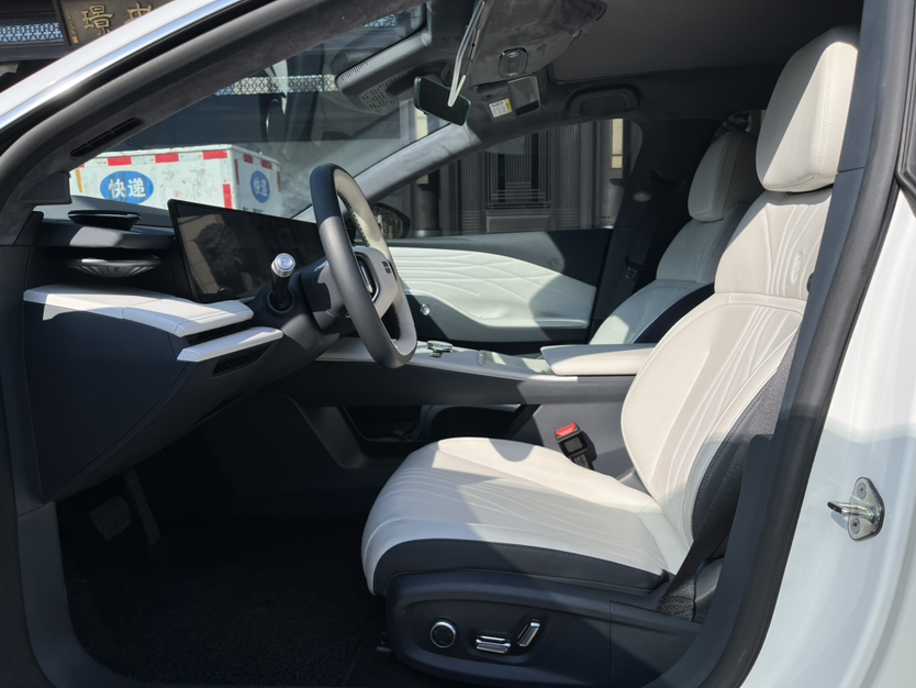 Geely Galaxy E8 2024 665 km Range Rear-Drive Starship Long-Range Version — снимка 17