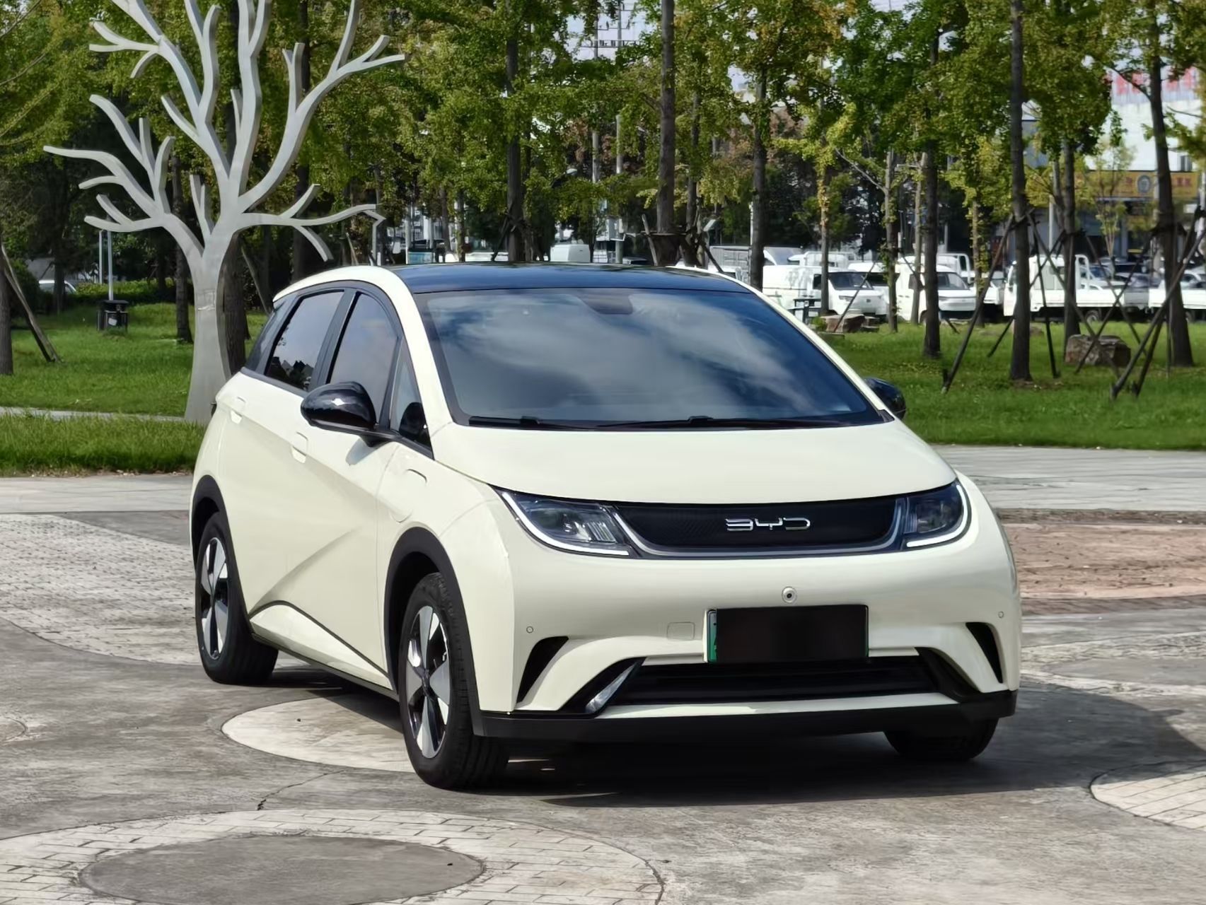 BYD Dolphin 2023 420 km Fashion Edition — снимка 13