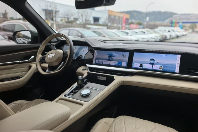 Used Geely Auto Monjaro L 2025 Dongfang Yao 2.0TD Automatic All-Wheel-Drive Wangyue Edition