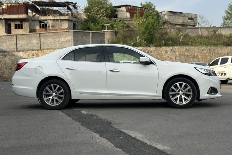 Used Chevrolet Malibu 2017 1.5T Automatic Luxury Edition Exterior 3