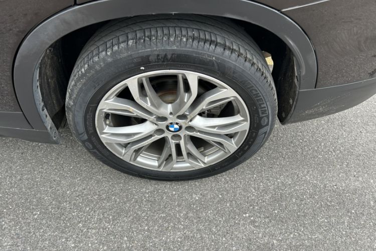 Used BMW X1 2019 sDrive20Li Leading Model
