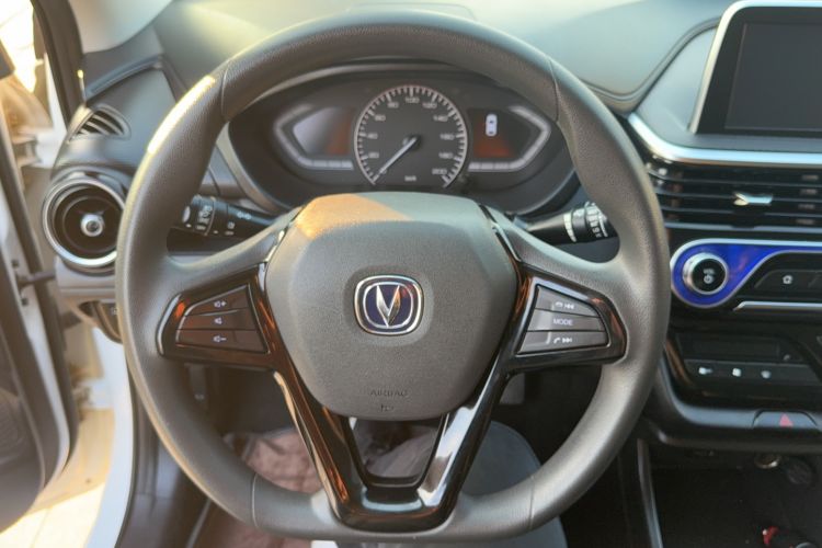 Used CHANGAN Alsvin 2019 1.4L Manual Comfort Edition China VI Standard