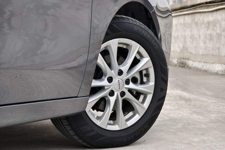 Used Roewe i5 2023 1.5L CVT Luxury Edition
