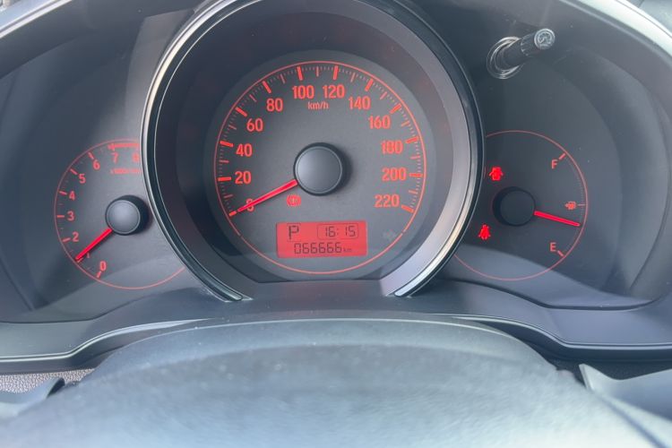 Used Honda Fit 2016 1.5L LX CVT Comfort Model