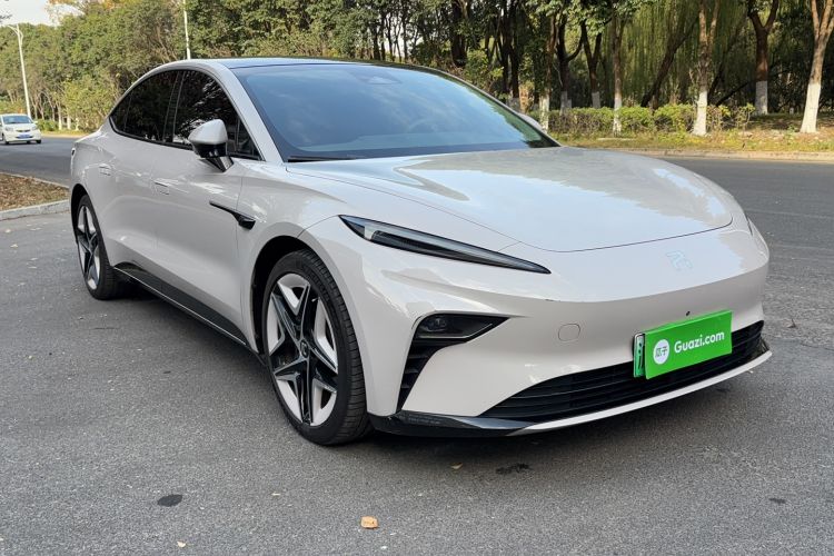 Used Rising F7 2023 Long-Range Pro Edition
