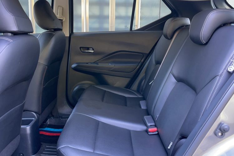 Used Nissan Kicks 2021 1.5L XV CVT Smart Connect Luxury Edition
