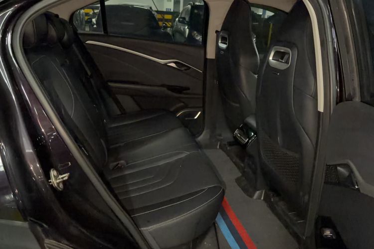 Used NETA U 2021 Pro 500 Global Edition Interior 4