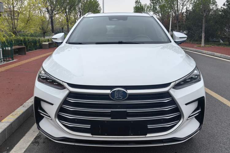 Used BYD Tang New Energy 2021 DM-i 112KM Prestige Model Exterior 4