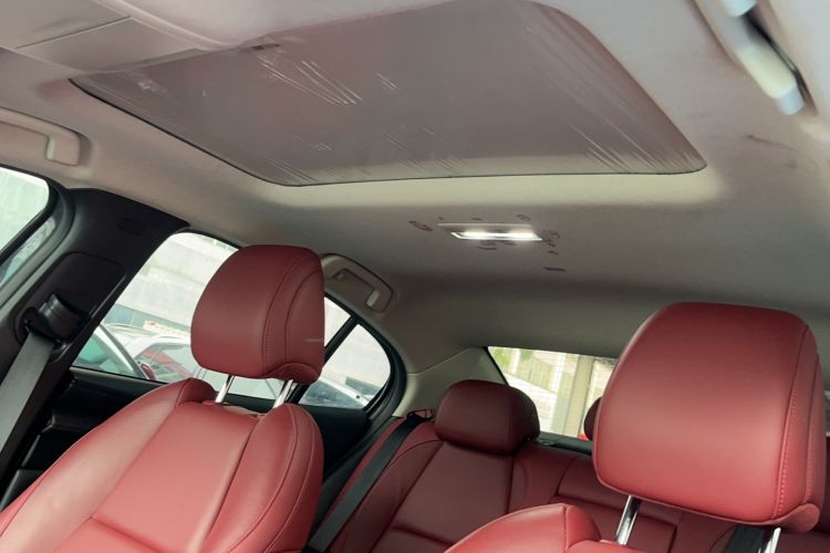 Used Mazda 3 Axela 2022 2.0L Automatic Zhiya Edition Headliner