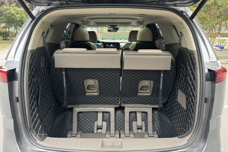 Used Kia Carnival 2021 2.0T Luxury Tech Edition