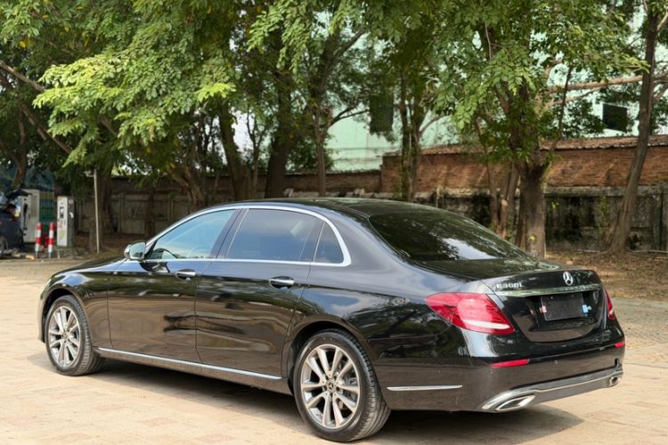 Used Mercedes-Benz E-Class 2020 Facelift E 260 L
