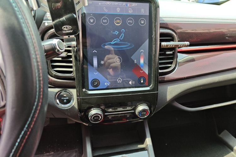 Used Chery New Energy Little Ant 2022 Revised Version Sweet Pink Edition Half-Sugar Version Lithium Iron Phosphate 30.7 kWh 30 kW 301 km