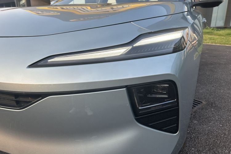 Used Roewe D6 2025 450km Deluxe Edition