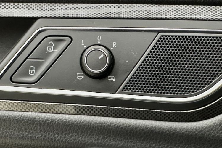 Used Volkswagen Golf Sportsvan 2018 230TSI Automatic Trend Edition
