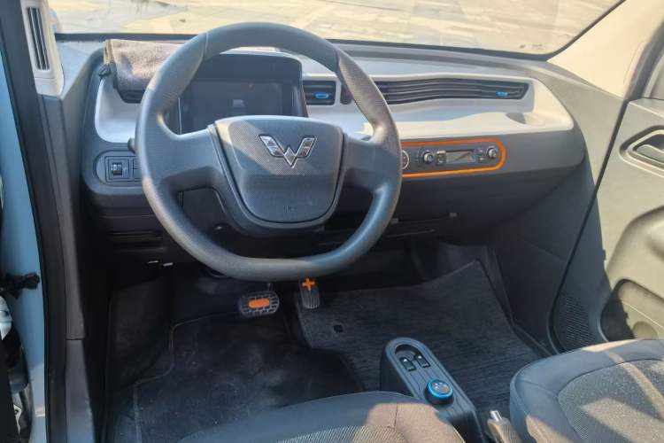 Used Wuling Hongguang MINIEV 2020 Zizai Version Lithium-NMC