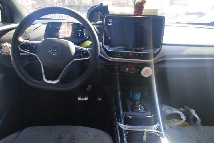 Used Volkswagen ID.4 CROZZ 2022 Long-Range PRO Edition