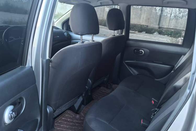 Used Nissan Livina 2015 1.6XE CVT Comfort Edition
