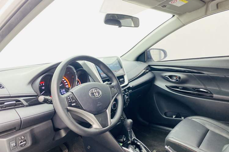 Used Toyota YARiS L Zhi Xuan 2022 X-Trail 1.5L CVT Luxury PLUS Edition