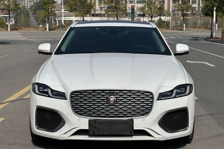 Used Jaguar XFL 2024 2.0T P250 Two-Wheel Drive Prestige Luxury Edition