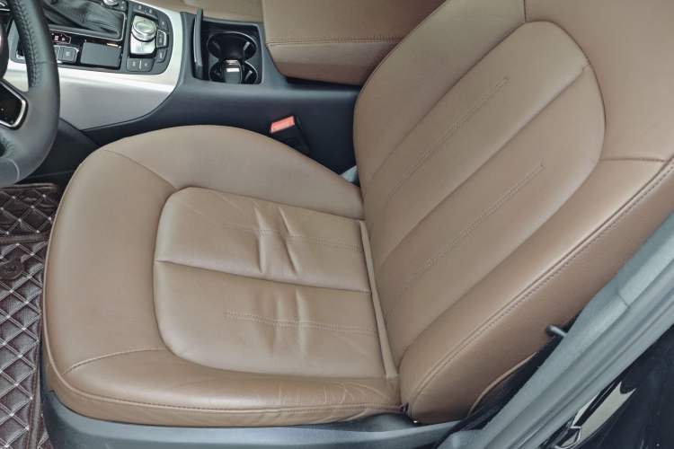 Used Audi A6L 2018 30th Anniversary Edition 35 TFSI Sport Edition
