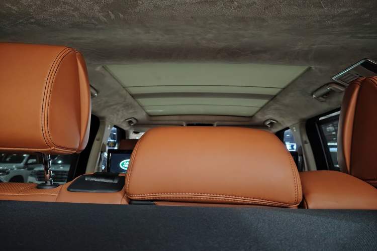 Used Land Rover Range Rover 2016 3.0 SC V6 Vogue SE Prestige Extended-Wheelbase Model