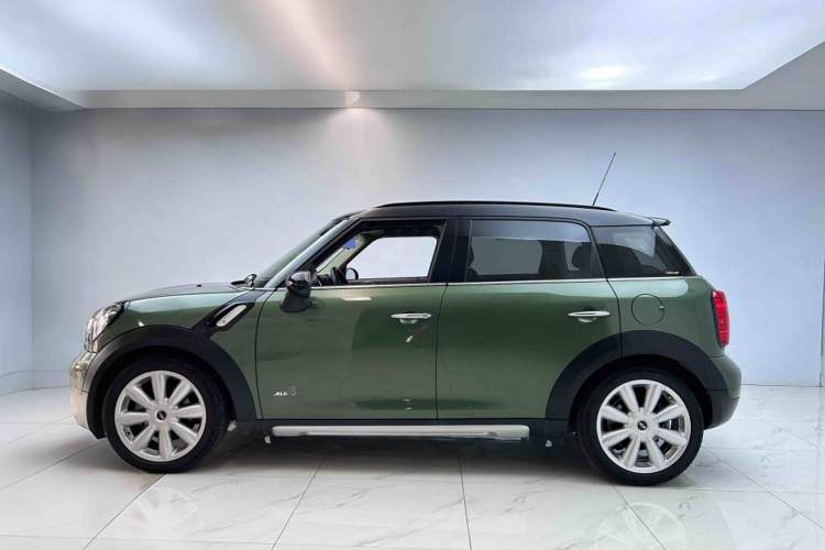 Used MINI Countryman 2016 1.6T COOPER ALL4 Excitement Edition Enthusiast