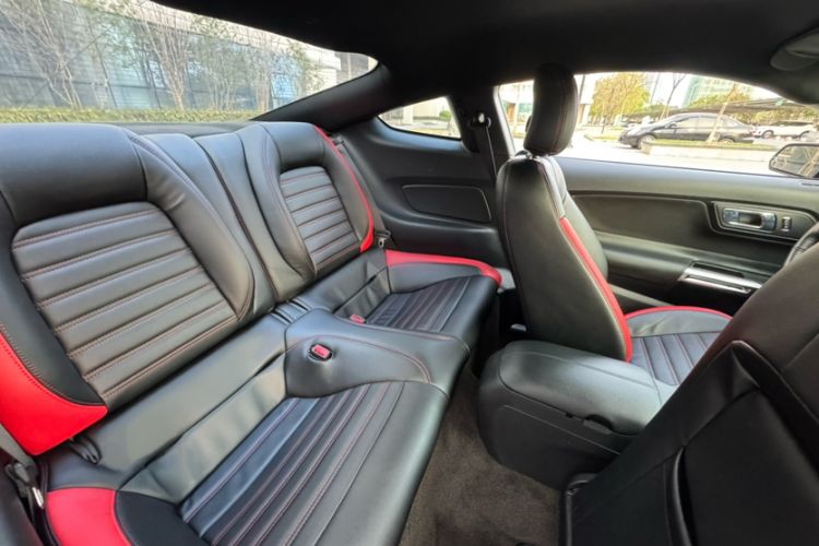 Used Ford Mustang 2015 2.3T Automatic U.S.-Spec Version