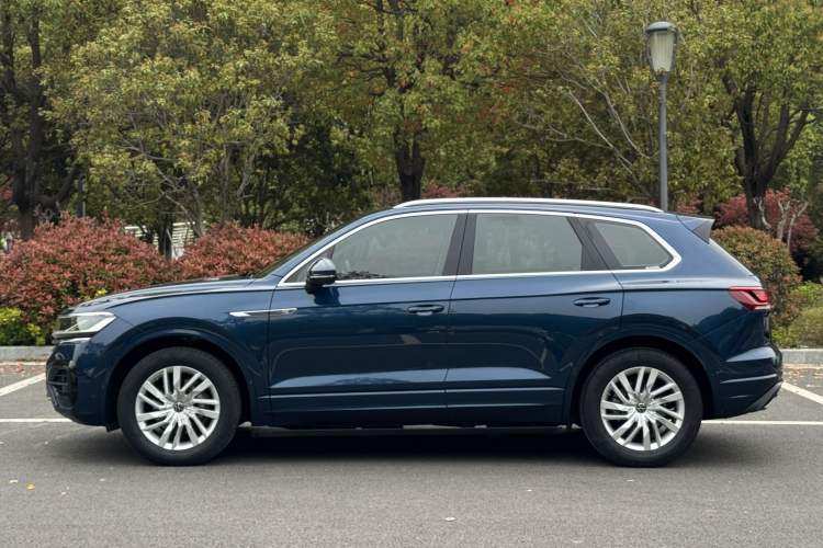 Used Volkswagen Touareg 2022 2.0 TSI RuiShang Edition Interior 3