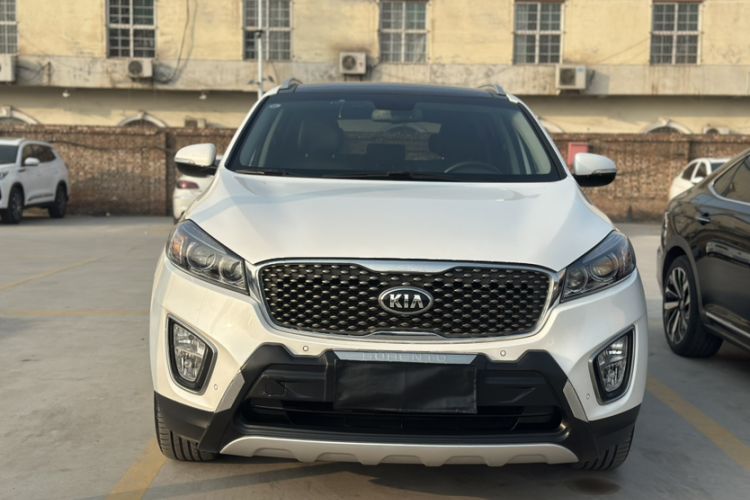 Used Kia Sorento 2015 Sorento L 2.4L Gasoline 4WD Elite Edition 7 Seats China IV Standard
