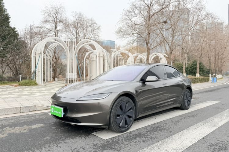 Used Tesla Model 3 2023 Rear-Wheel-Drive Version