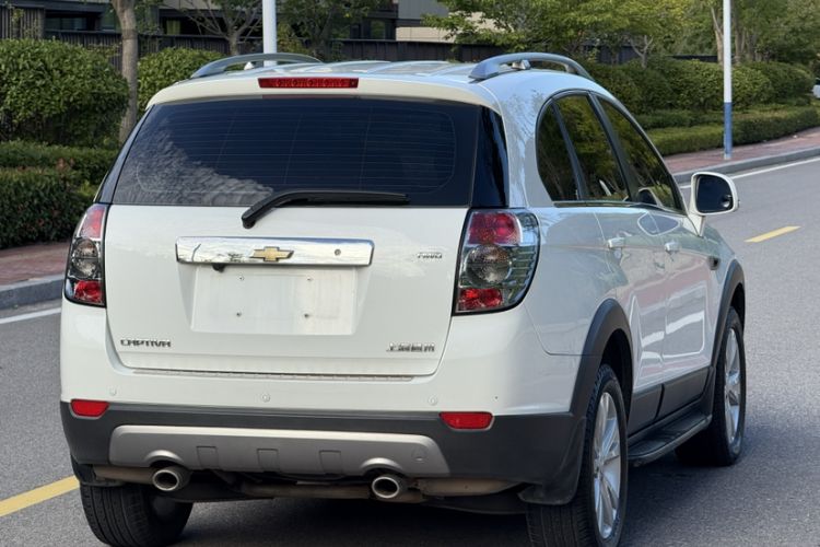 Used Chevrolet Captiva 2014 2.4L 4x4 Flagship Edition 7 Seats