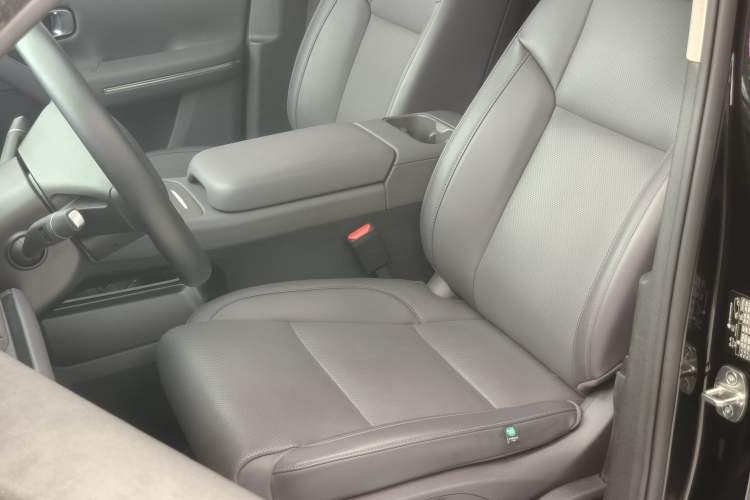 Used Leapmotor C16 2024 Range-Extended 200 LiDAR Edition