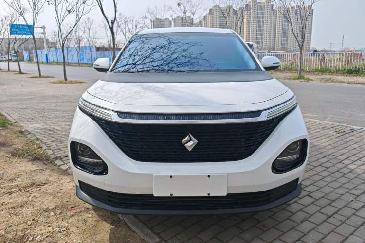 Used Baojun RM-5 2019 1.5T Manual Elite Version with 24-Hour Online Service 6 Seats Exterior 3