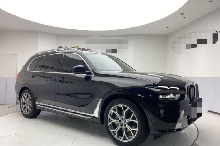 Used BMW 5 Series 2024 530Li Leading Model M Sport Package Exterior 3