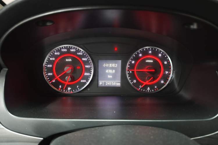 Used SAIC MAXUS G10 2018 PLUS 2.0T Automatic Smart Edition
