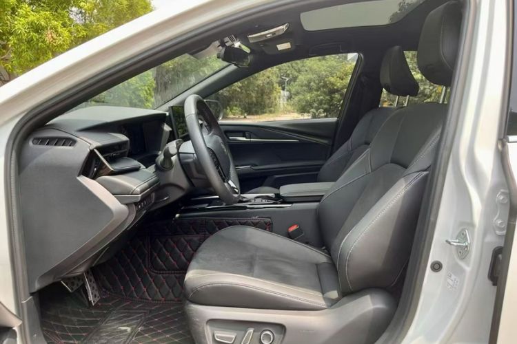 Used Toyota Camry 2024 2.0S Sport Edition
