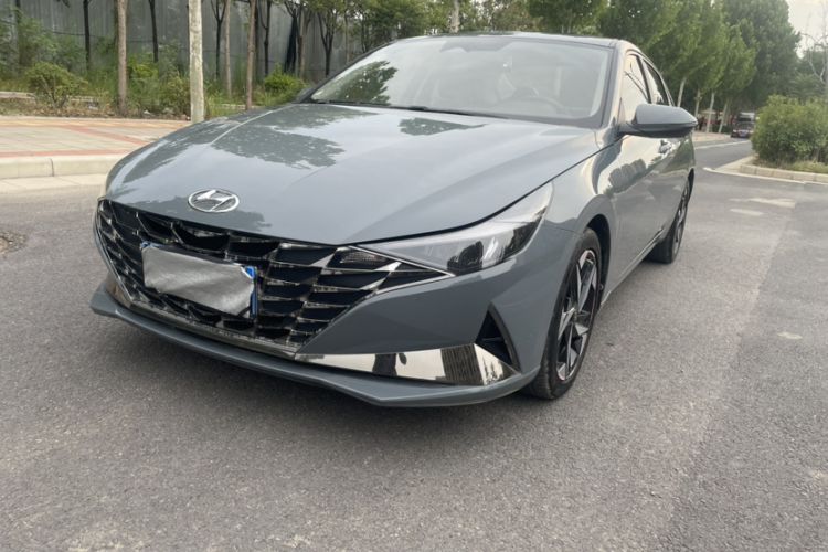 Used Hyundai Elantra 2022 1.5L CVT LUX Prestige Edition