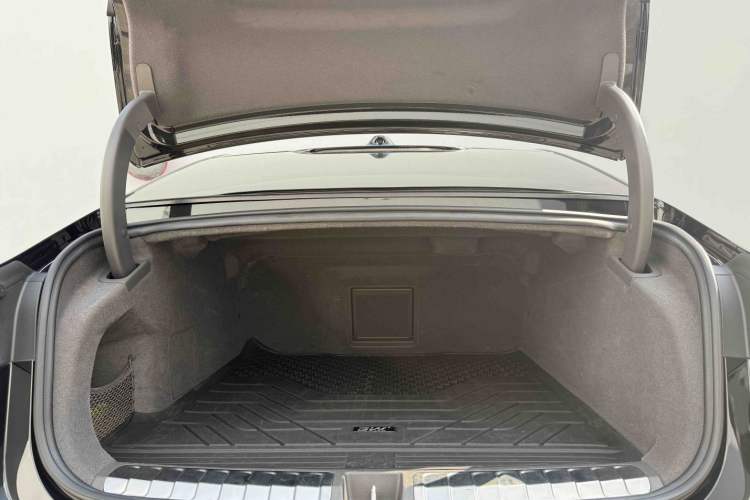 Used Nio ET7 2022 100kWh First Edition Interior 5