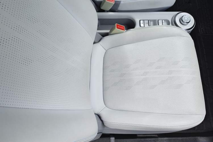 Used Wuling Air ev 2023 - Four Seats - Advanced Edition