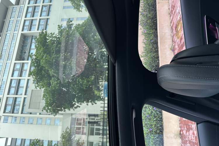 Used Mercedes-Benz C-Class 2023 C 260 L Sport Edition Interior 4