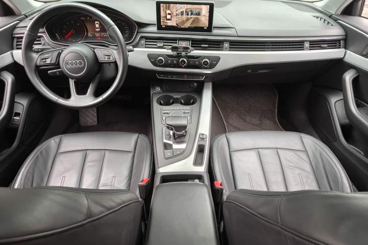 Used Audi A4L 2017 Plus 40 TFSI Fashion Model Interior 6
