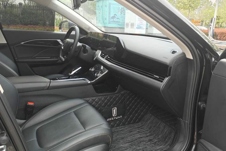 Used Bestune B70 2023 Third Generation 1.5T Automatic Enjoyment Version Interior 3