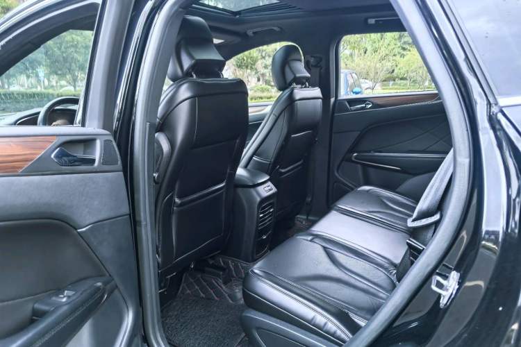 Used Lincoln MKC 2017 2.0T Four-Wheel Drive Prestige Edition