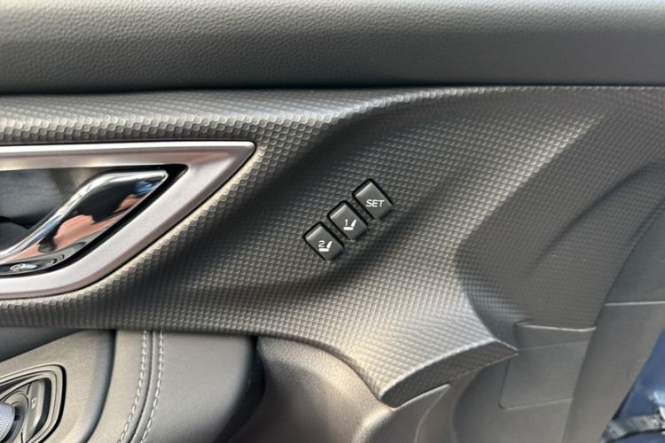 Used Subaru Forester 2021 2.0i Luxury Edition Interior 7