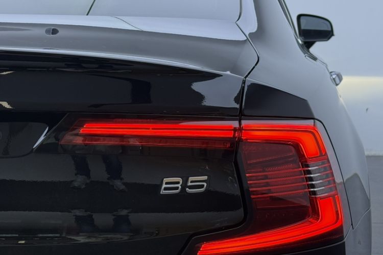 Used Volvo S90 2023 B5 Zhiyuan Luxury Edition