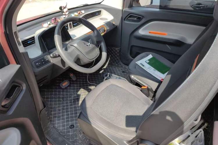 Used Wuling Hongguang MINIEV 2020 Enjoyment Model Lithium Iron Phosphate