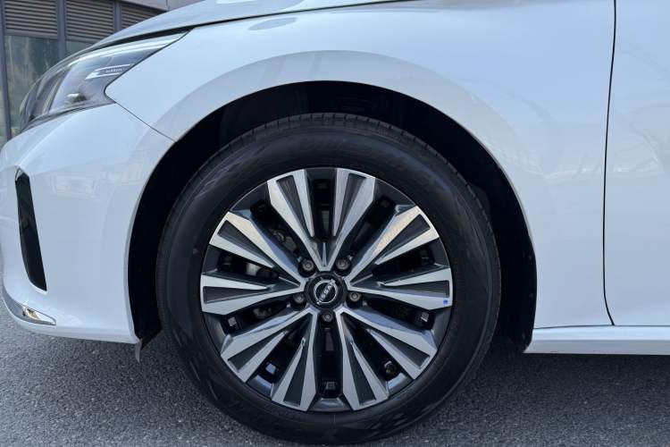 Used Nissan Teana 2024 2.0L XE Genuine Edition