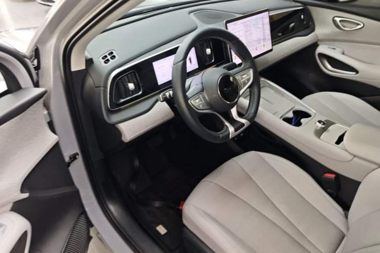 Used BYD Sealion 05 EV 2025 520 km Flagship SmartDrive Version Interior 3