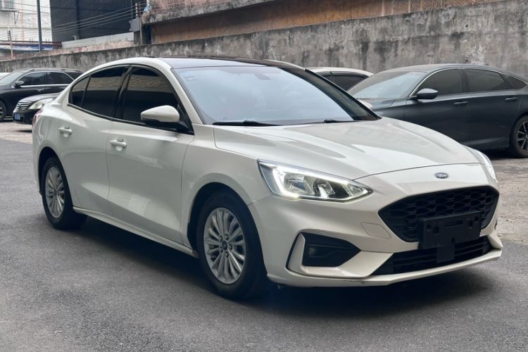 Used Ford Focus 2020 Sedan EcoBoost 180 Automatic Trend Edition